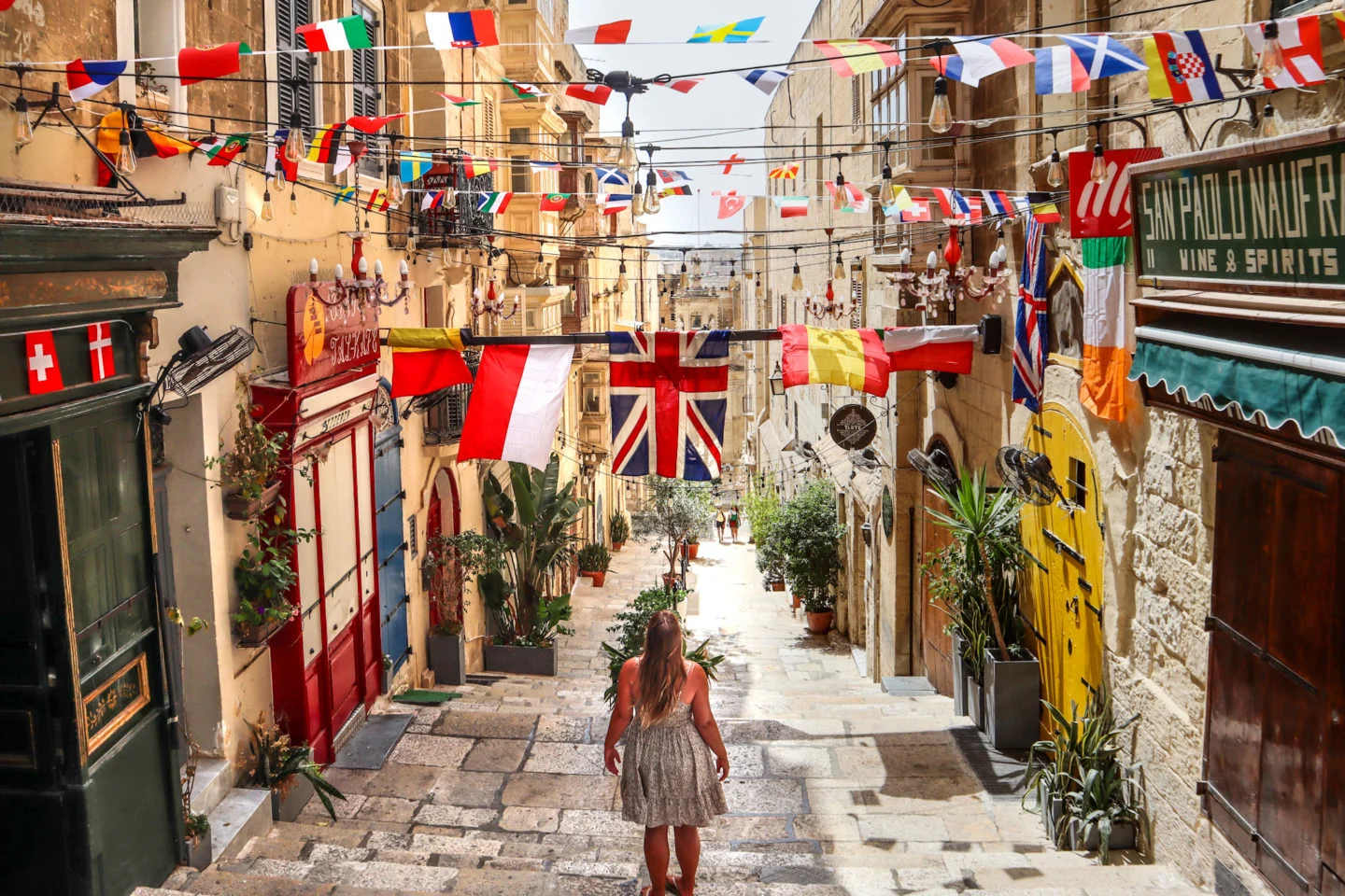 Why choose to travel to Malta